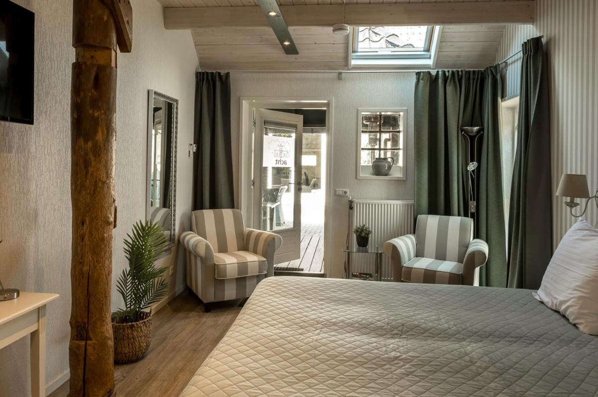 Hotel B&B Hoeve De Vredenhof เซาด์ลาเรน ภายนอก รูปภาพ